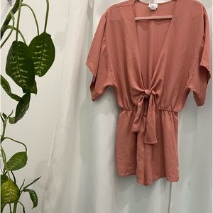 Lani California Tie Front Plunge  Beach Romper Size Small